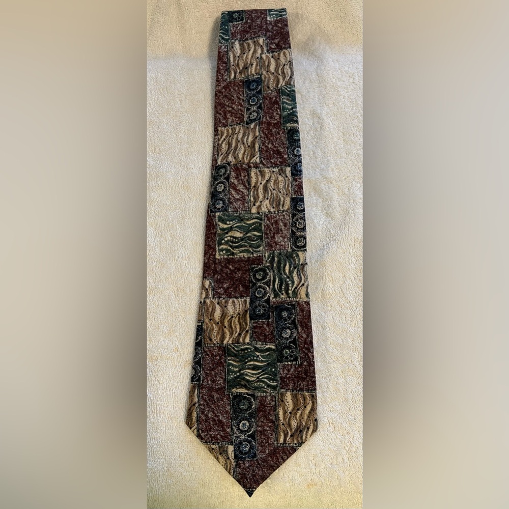 Towncraft Men's Necktie Multicolor Geometric Pattern Polyester 58" x 4"